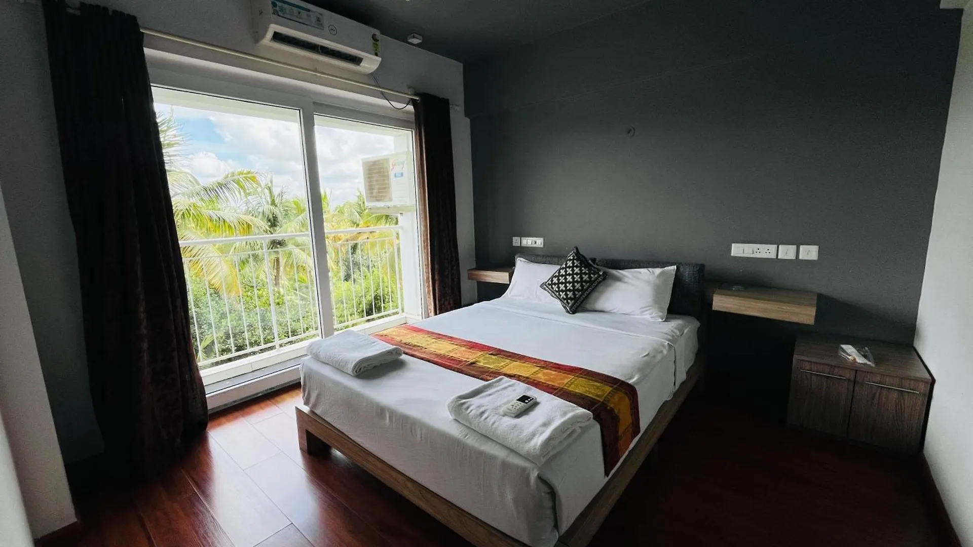 公寓 Transit Suites By Habitat Kochi